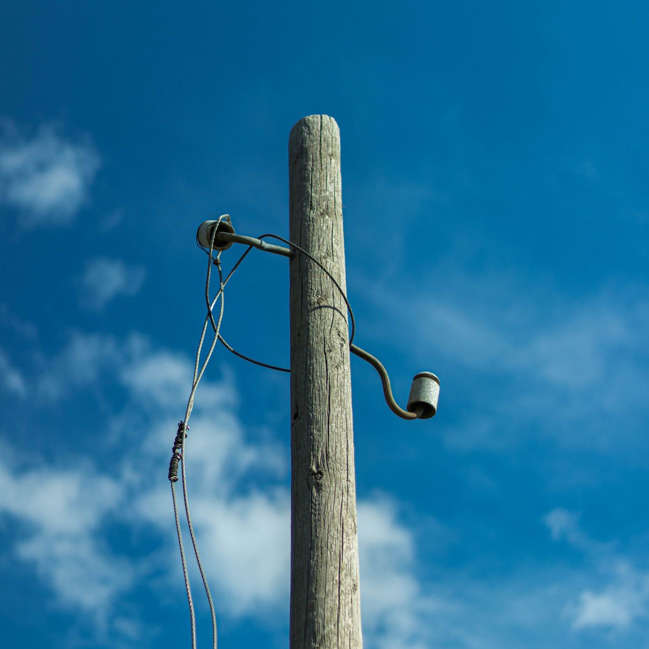 Grid-Tied Solar Power System Integration