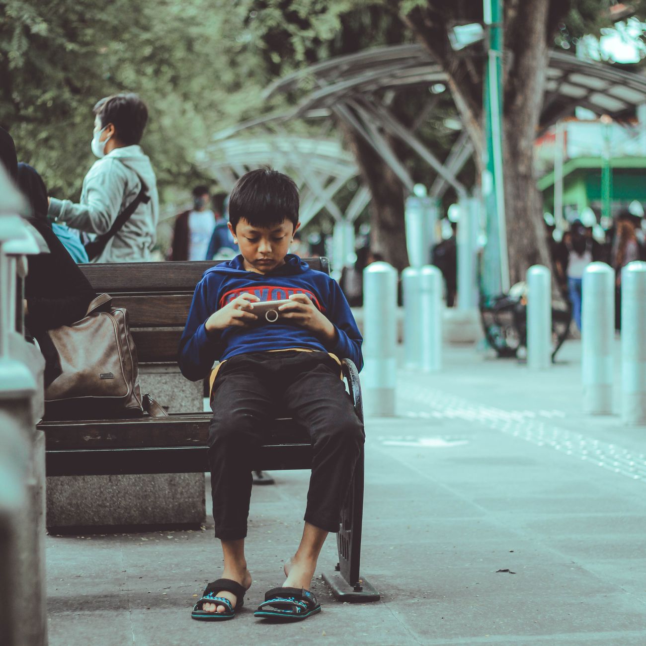 Community Resources for Tech Addiction Control
