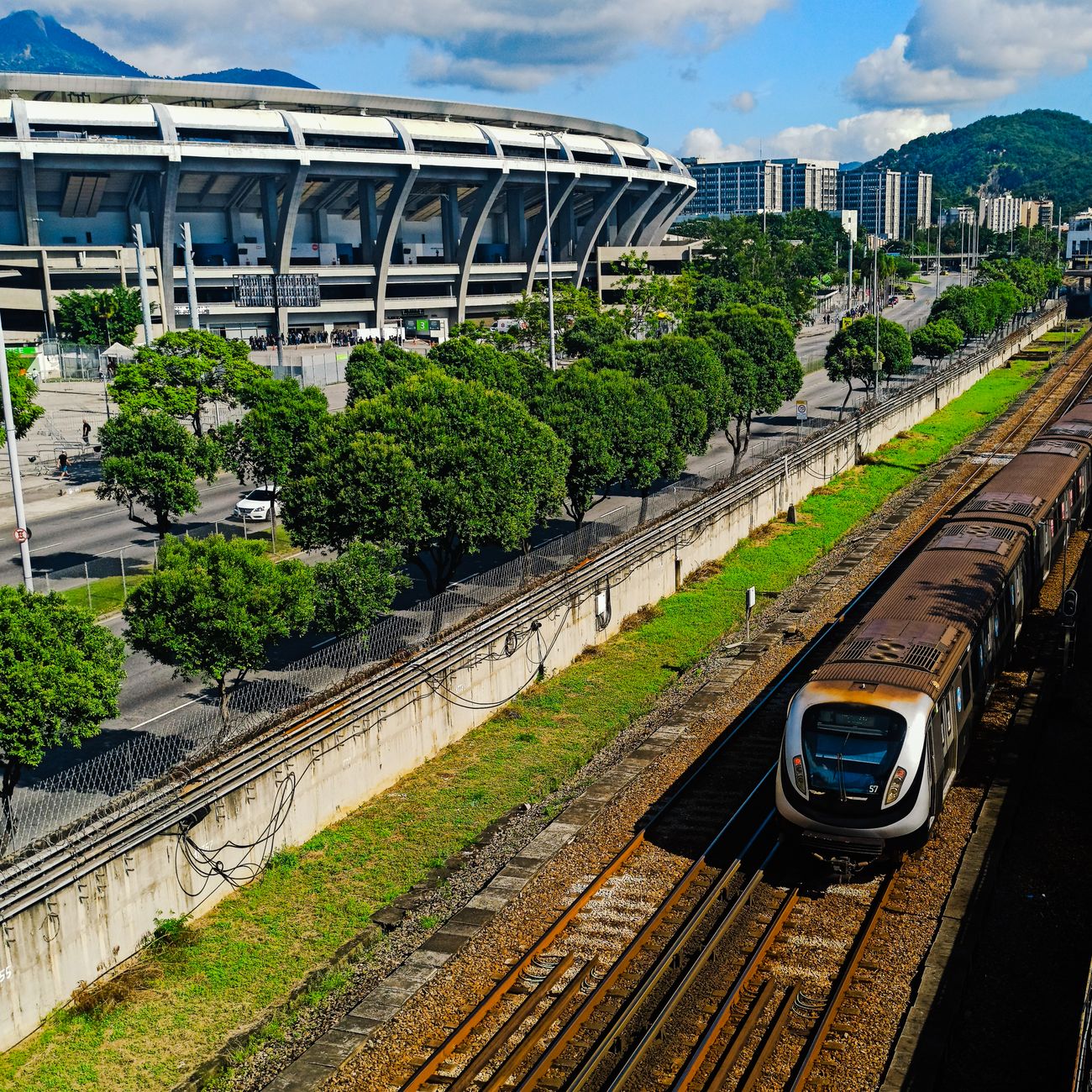 High Speed Rail Systems Integration