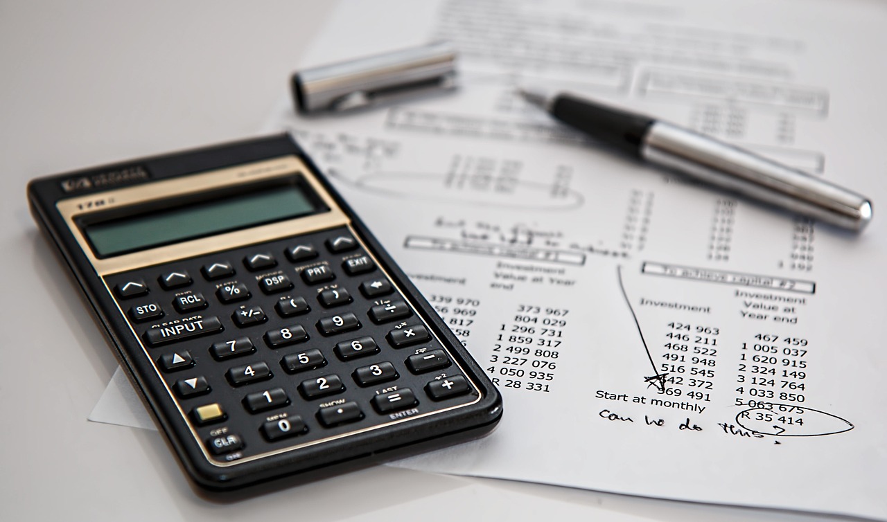 Questioned Documents in Fraud Investigations