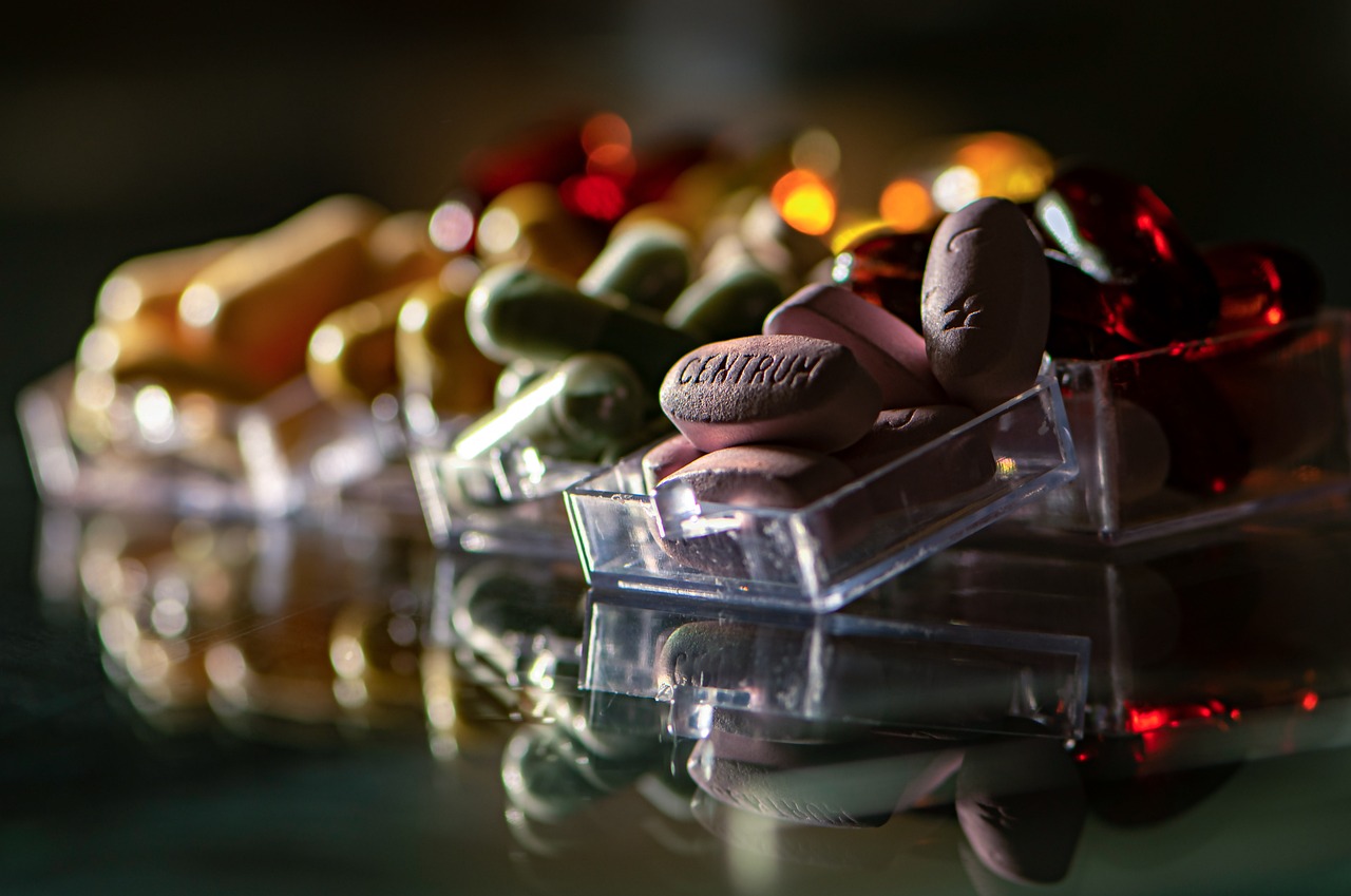 Medication Management and Nutrition in Advanced Dementia