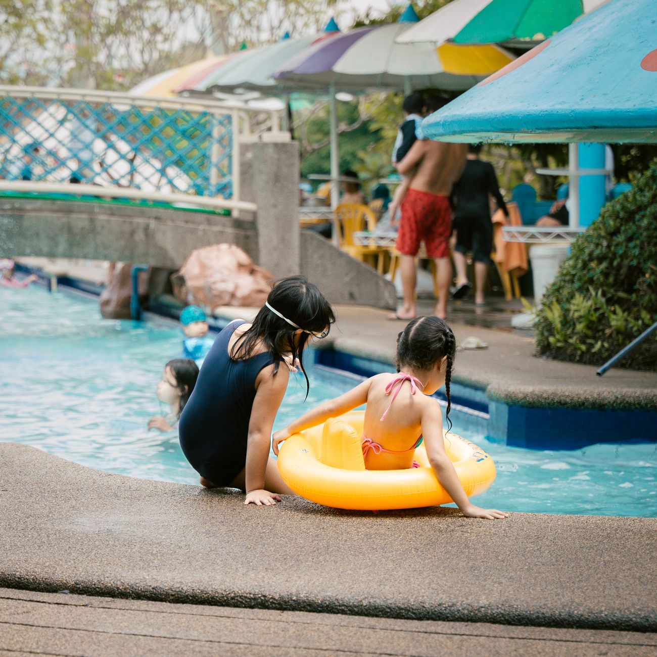 Safety Protocols and Risk Management in Aquatic Settings