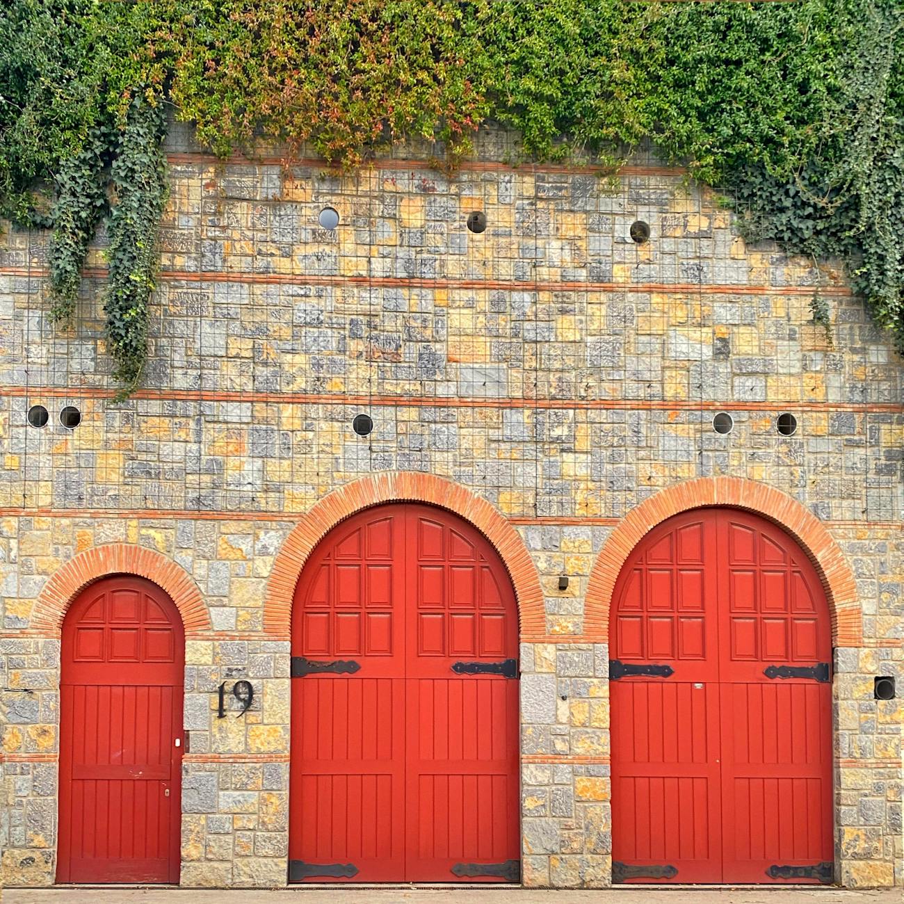 Materials and Construction Techniques for Garage Doors